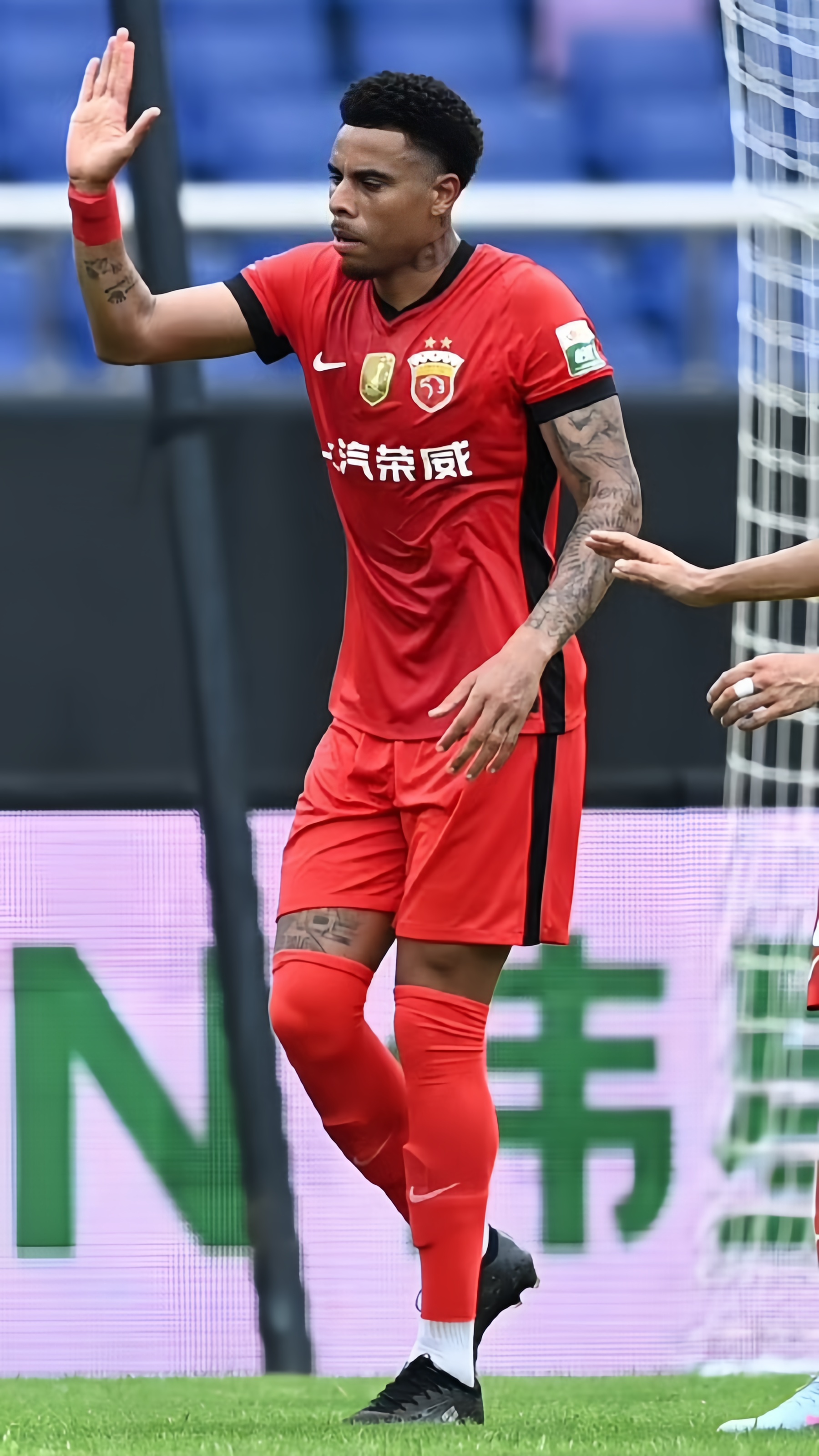 赛前上海海港备战欧篮联，遗憾出局细节曝光，话题不断，赛季目标并未改变的简单介绍